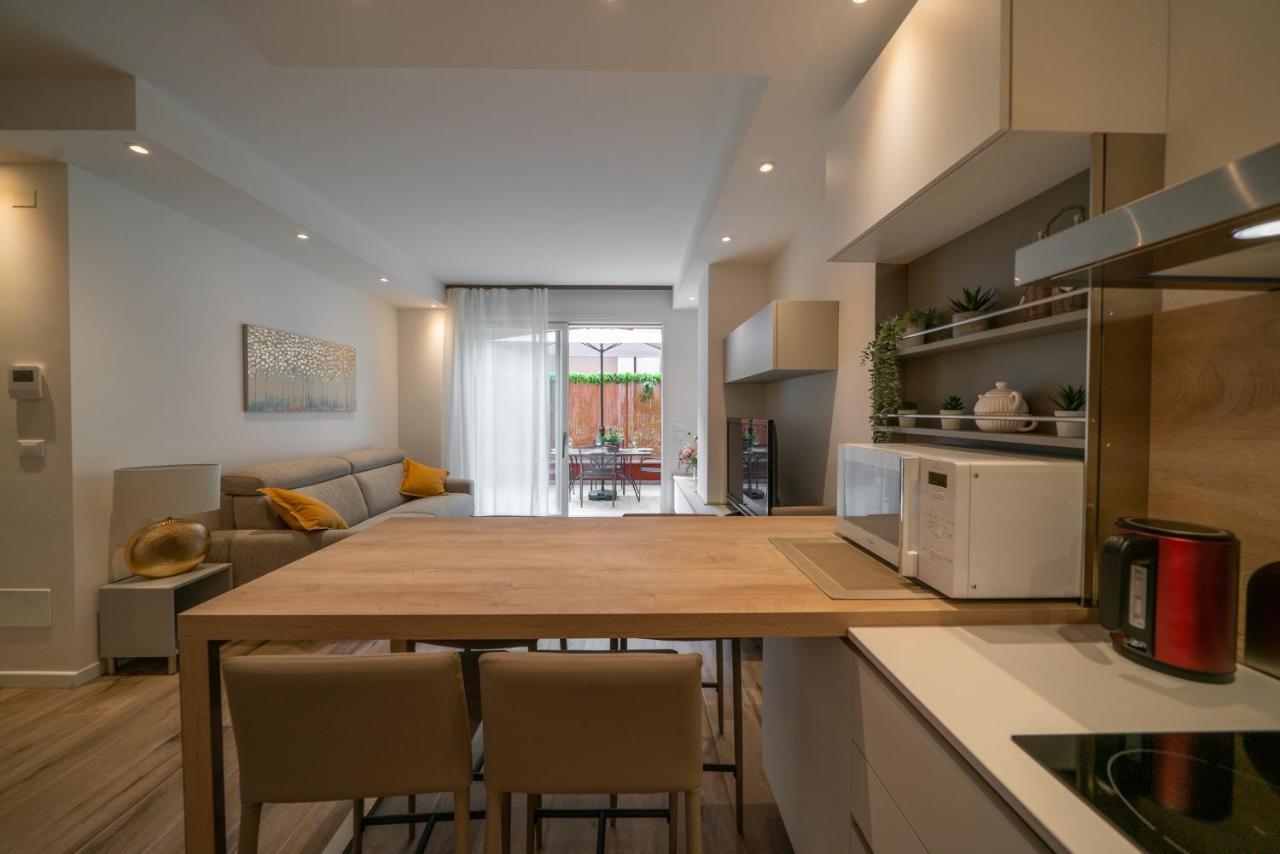 Smart House S.Orsola - Garage & Garden Apartment Болоня Екстериор снимка